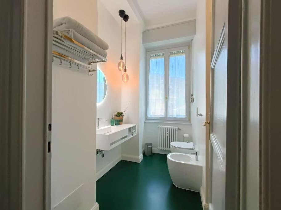 Stylish Flat Near Station And City Center Como Exteriér fotografie